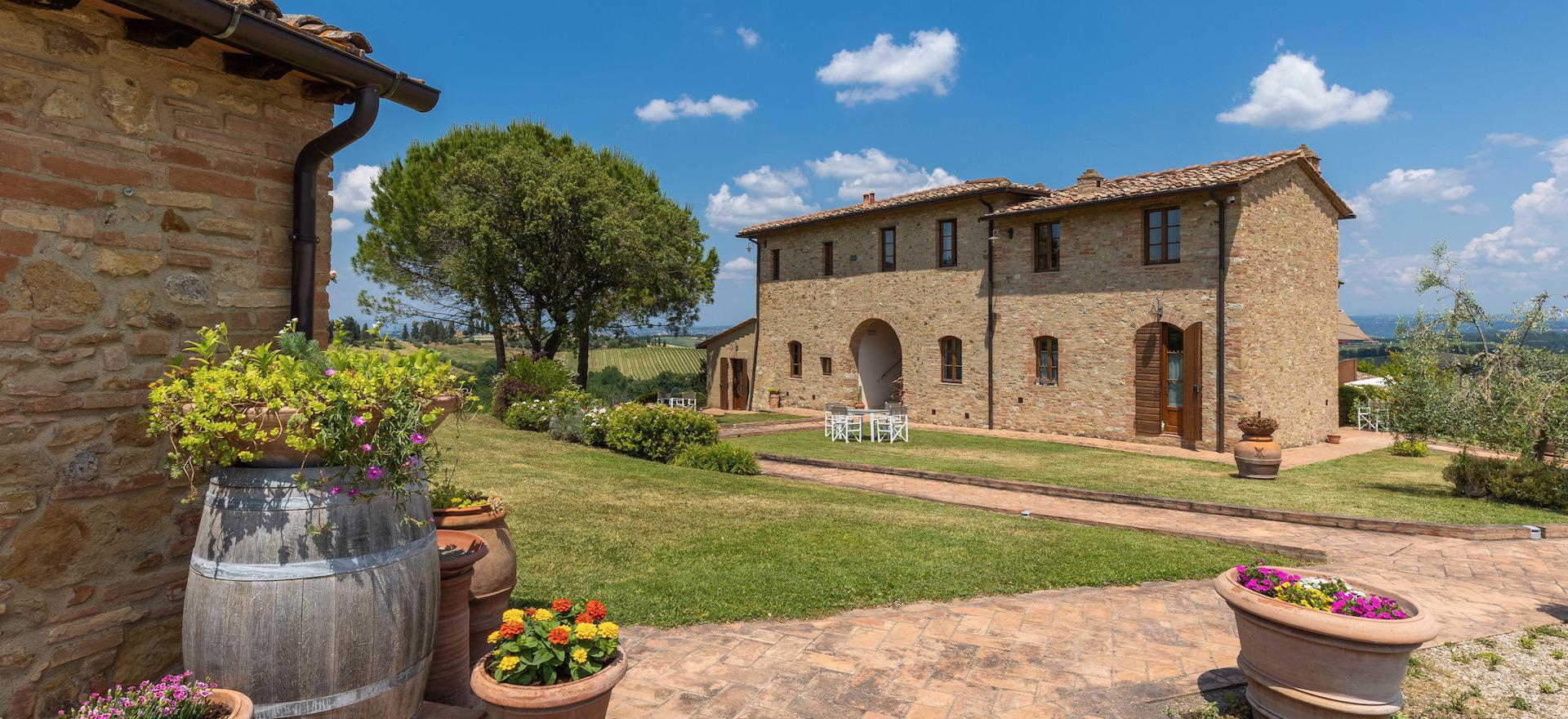 Elegante wijnboerderij en agriturismo bij San Gimignano