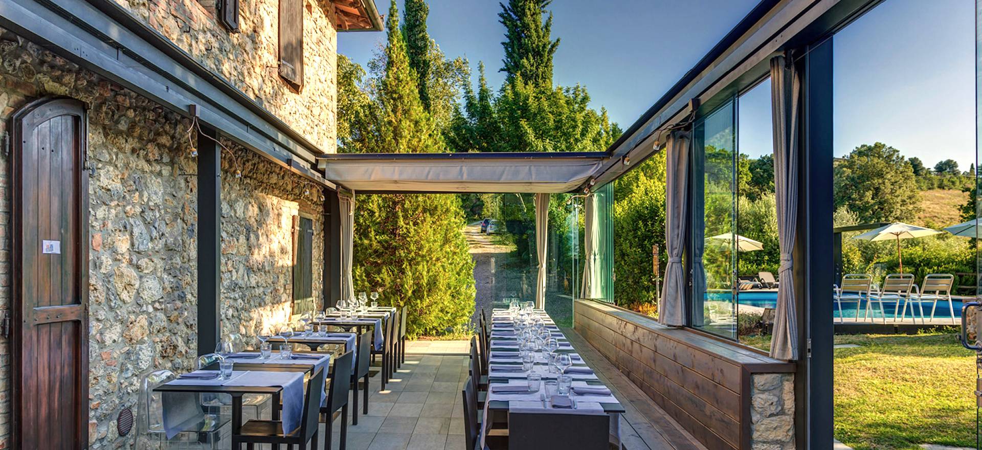 Agriturismo met restaurant bij San Gimignano, Toscane